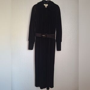 BENDIGO IMPRESSIONS Vintage Velvet Classic Black Maxi Dress with Belt